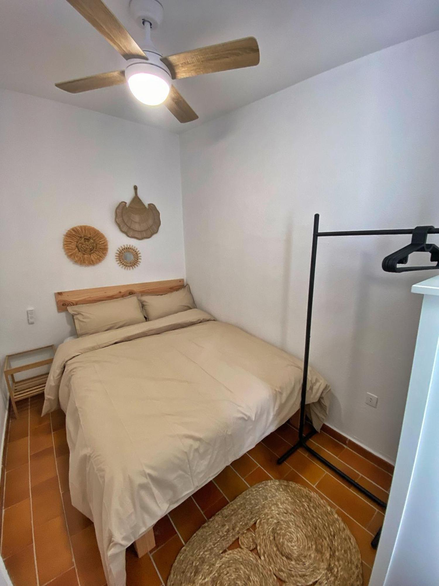 Villa Calma 450M From The Beach Cala'N Blanes  Bagian luar foto